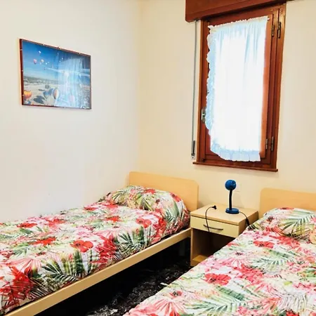 Flat A Few Steps From The Sea * بيبيوني