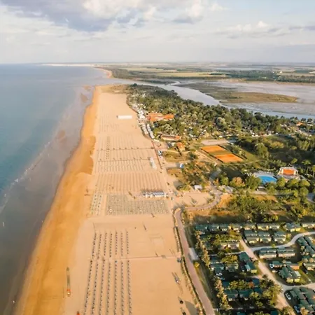 Flat A Few Steps From The Sea Апартаменты *