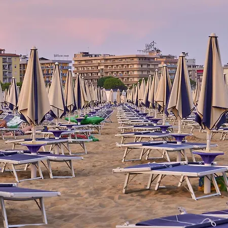 Апартаменты Flat A Few Steps From The Sea Бибионе